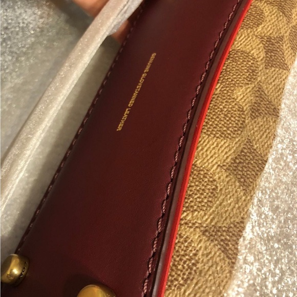 NWT COACH COURIER
CARRYALL 23 SET - Picture 10 of 14